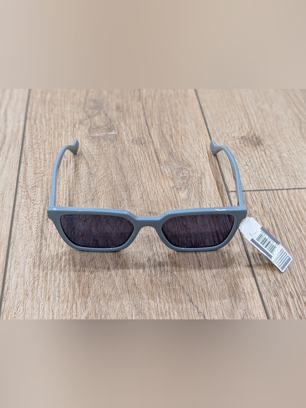 $500 Mens Authentic GUCCI 55mm Recntangle Sunglasses Light Blue/Violet